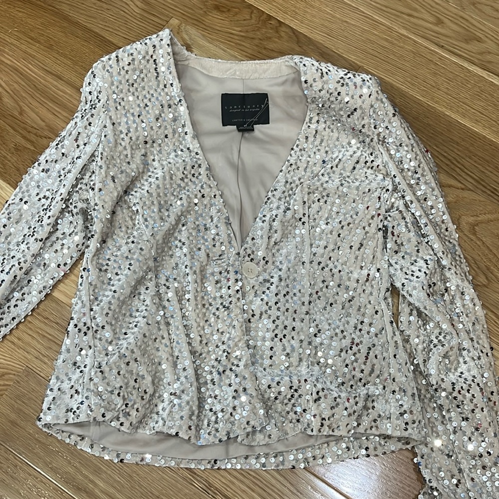 Beautiful velvet and sequin blazer